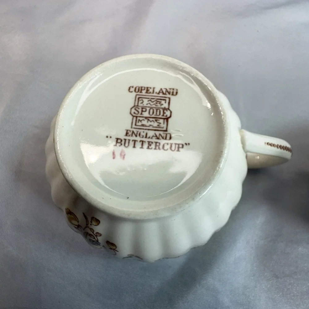 Spode Buttercup Teacup Saucer Set‎ Copeland England Scalloped Floral Old Mark